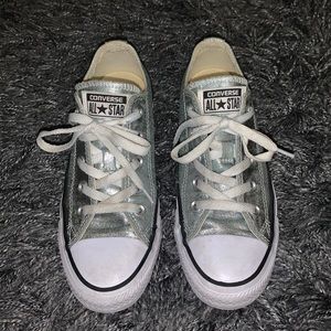 Women’s used Sliver Converse